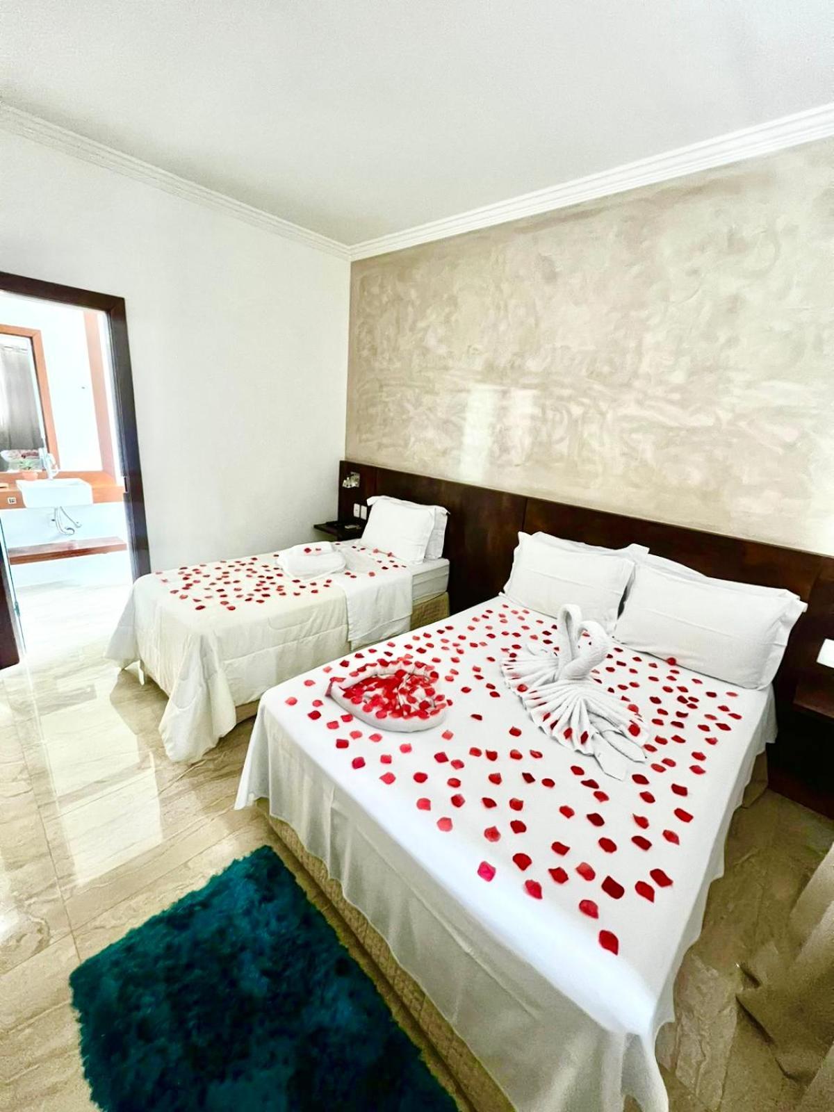 Lara's Home Suites Capitólio Extérieur photo